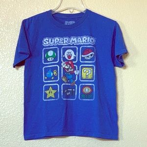 Boy’s Super Mario shirt